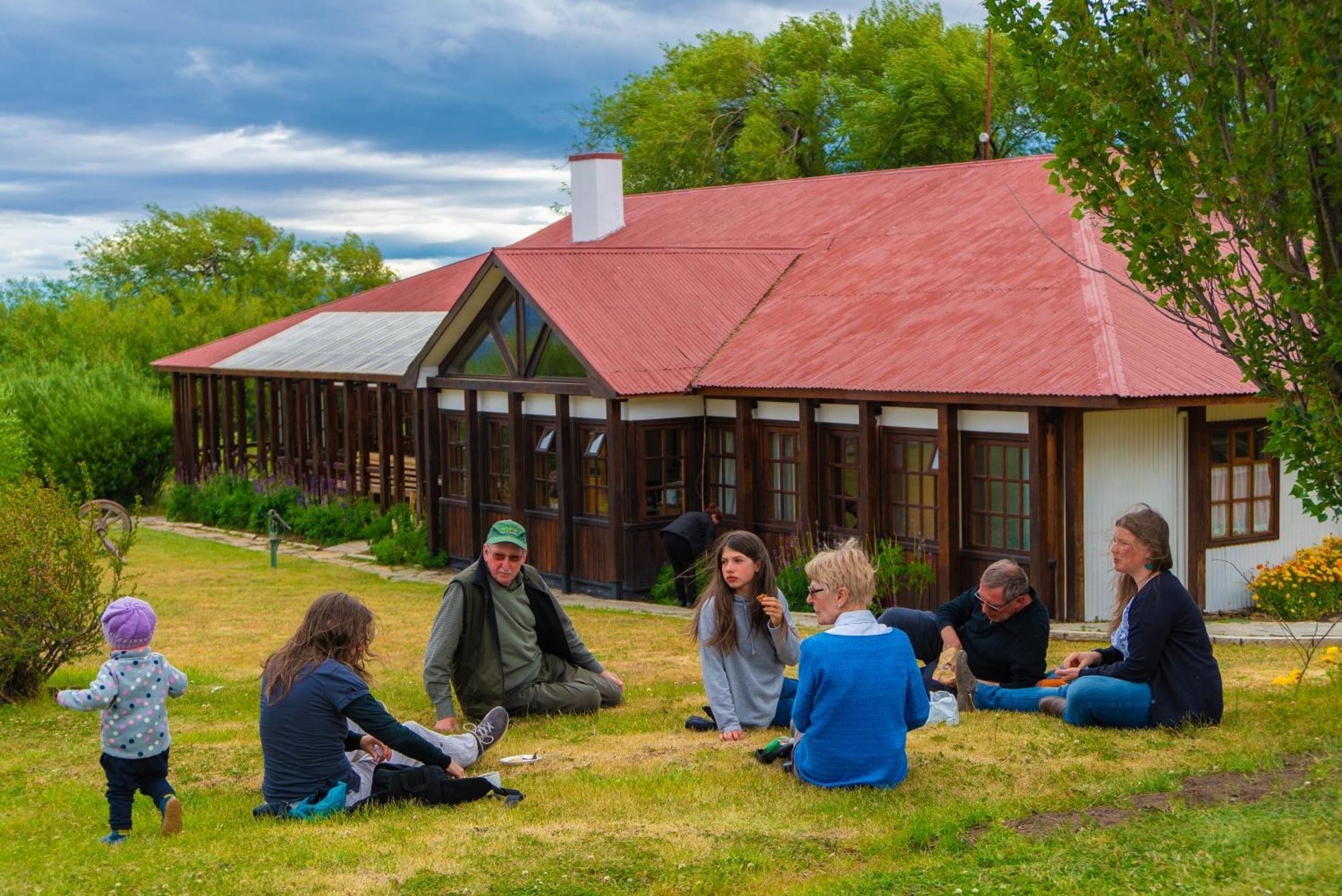 Estancia Cerro Guido Torres del Paine National Park Ngoại thất bức ảnh